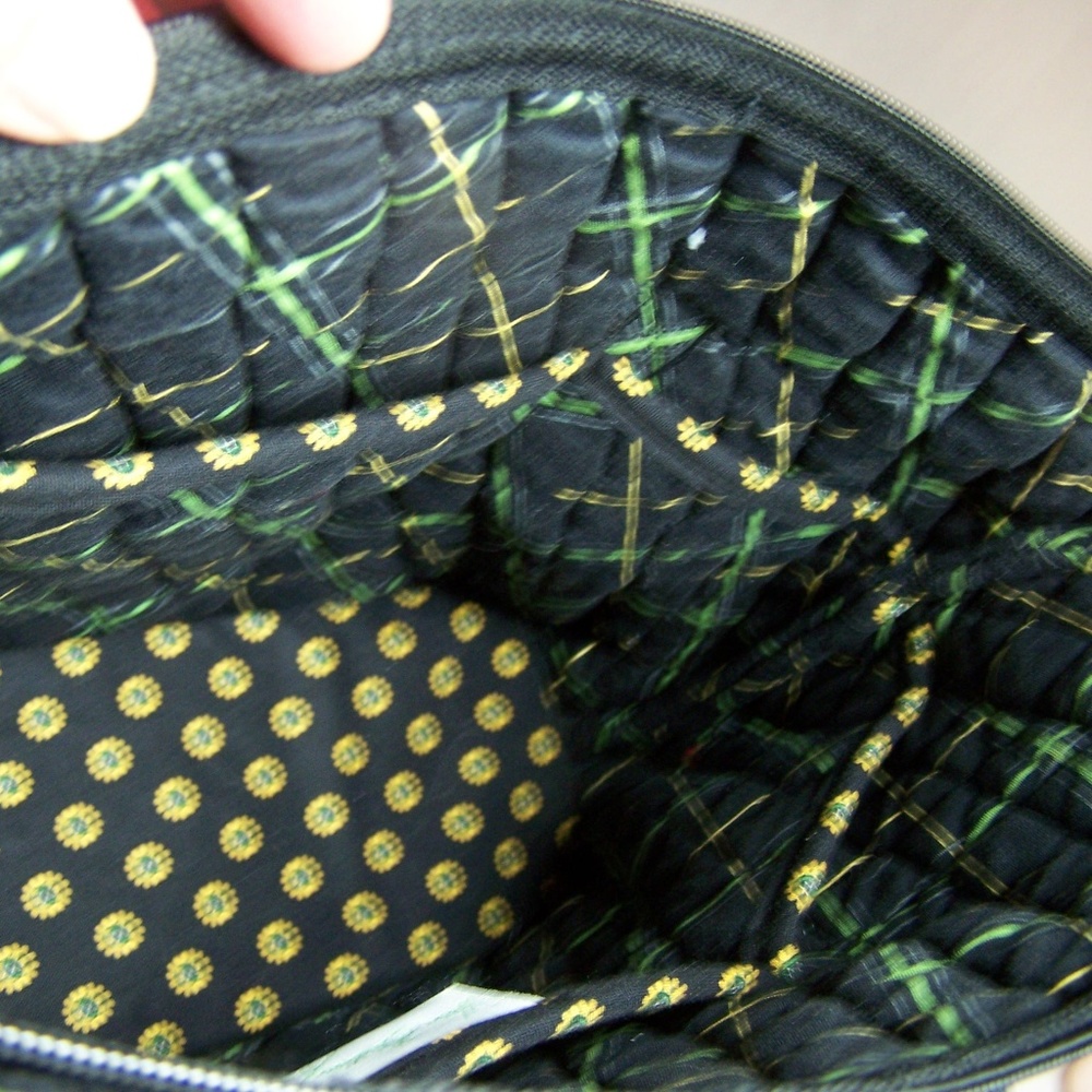 *Reposh* Vera Bradley Floral Quilted Handbag - Picture 8 of 8